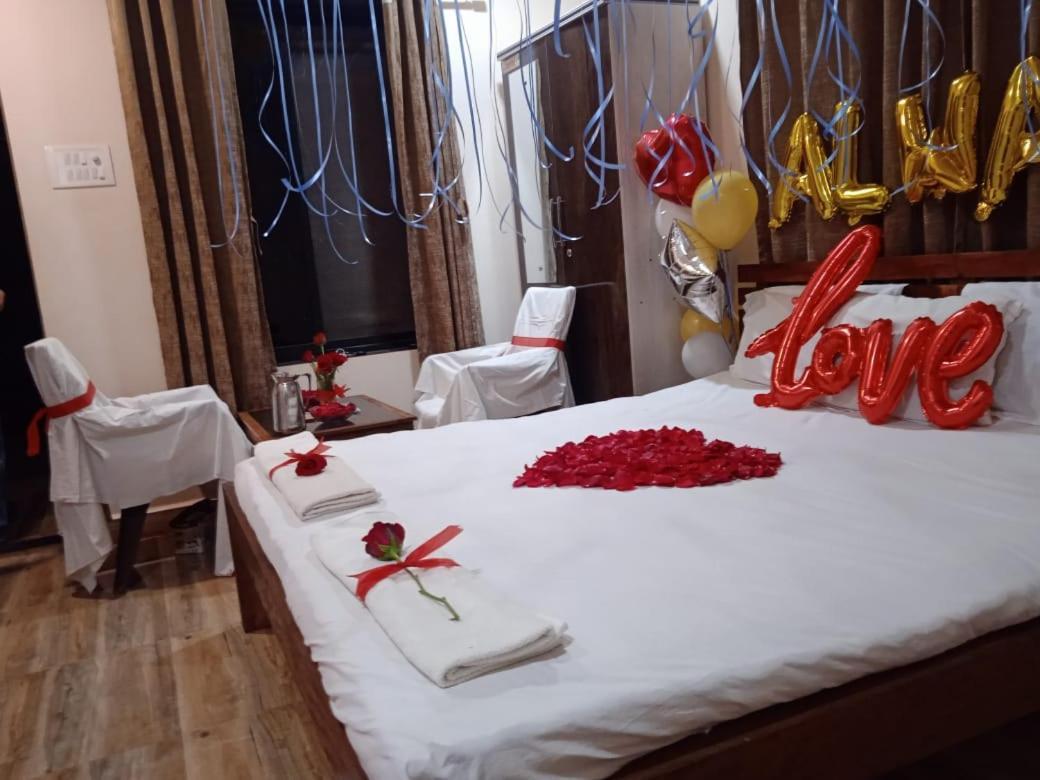 Vinee'S Kitchen And Motel Koynanagar Luaran gambar